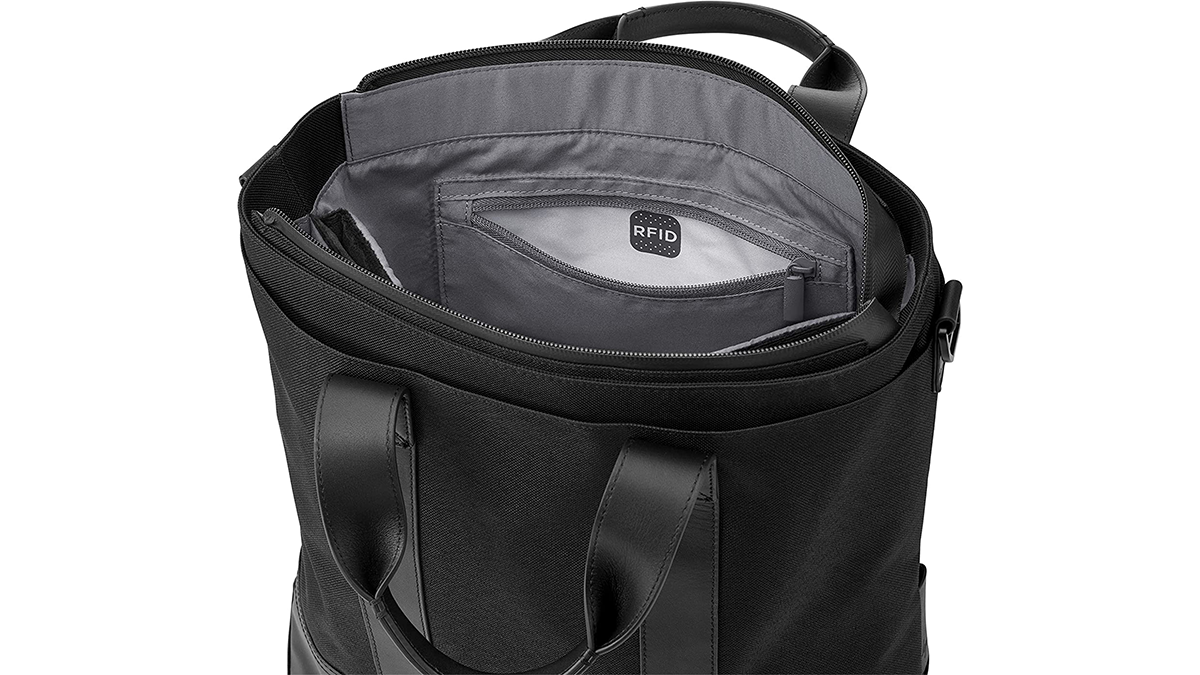 The HP ENVY Urban 14 Tote Notebook Case for 14